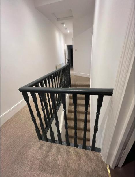 Two Bedroom Apartment In Londra Esterno foto